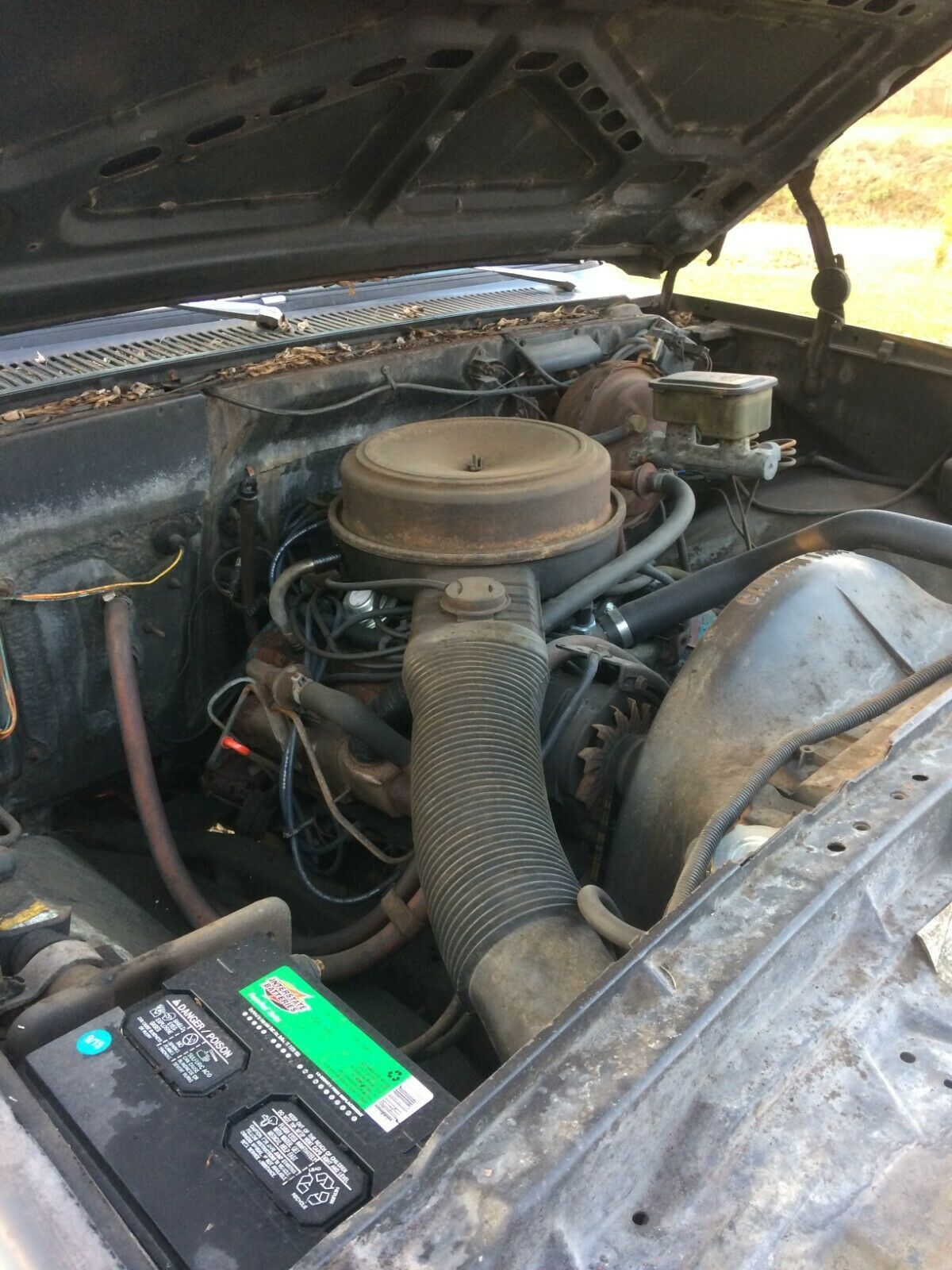 81 squarebody shortbed 4x4, new tires/inspection