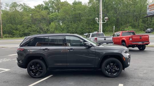 2023 Jeep Grand Cherokee