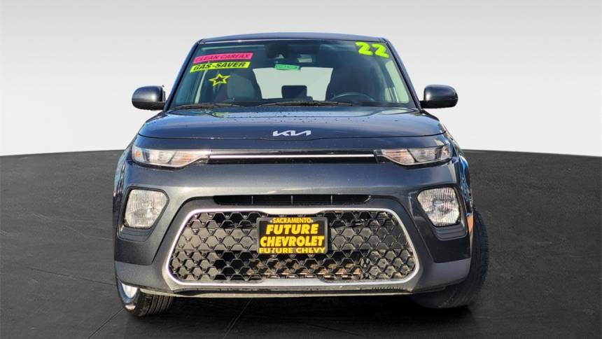 2022 kia soul lx