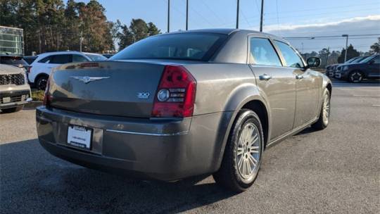 2010 Chrysler 300