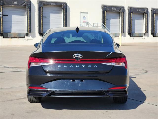 2021 hyundai elantra sel