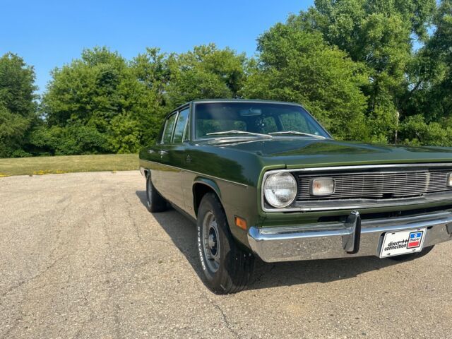 1971 plymouth valiant sedan green rwd automatic base