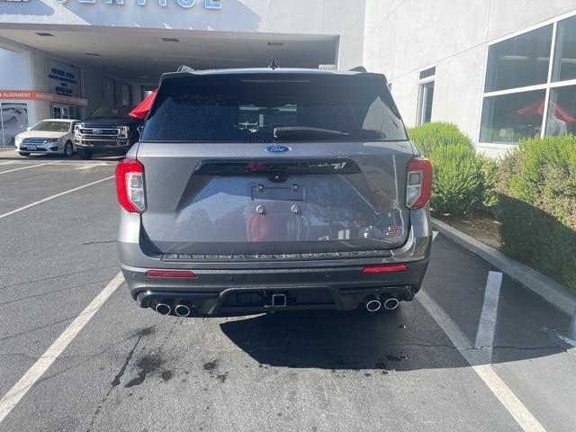 2021 ford explorer st
