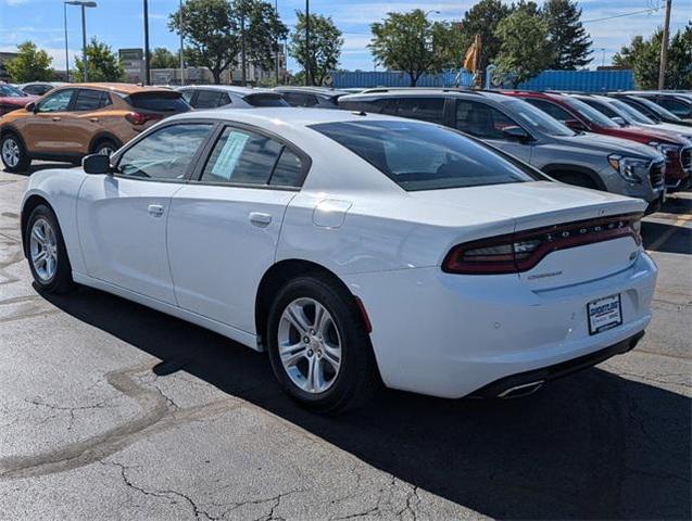 2022 dodge charger sxt