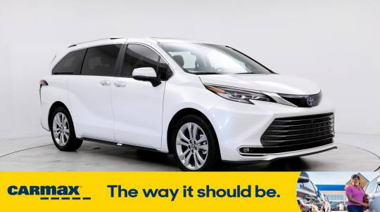 2023 Toyota Sienna