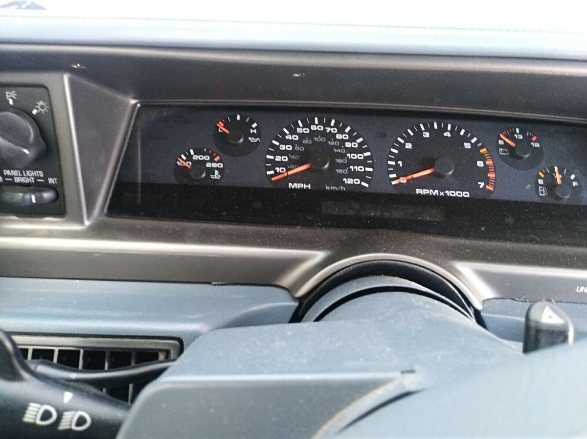 1994 oldsmobile cutlass supreme sedan white fwd automatic s