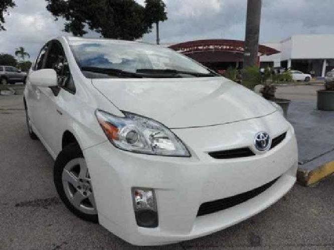 2011 toyota prius iii in hollywood, fl