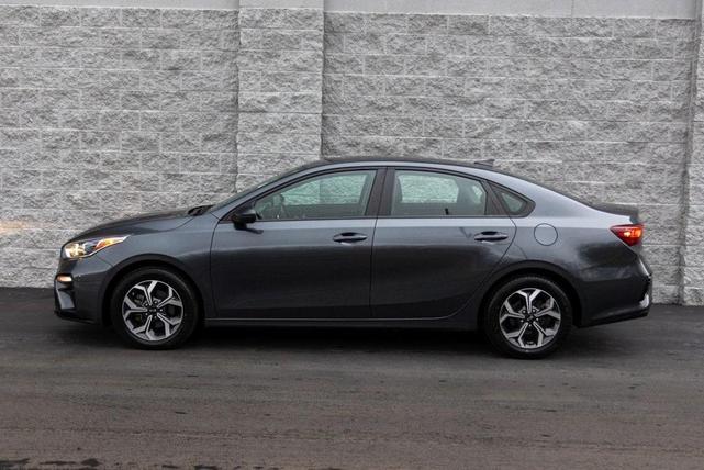 2019 kia forte lxs