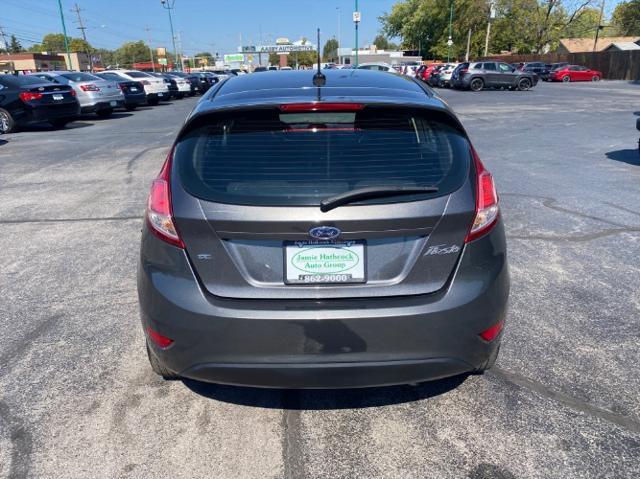 2019 ford fiesta se