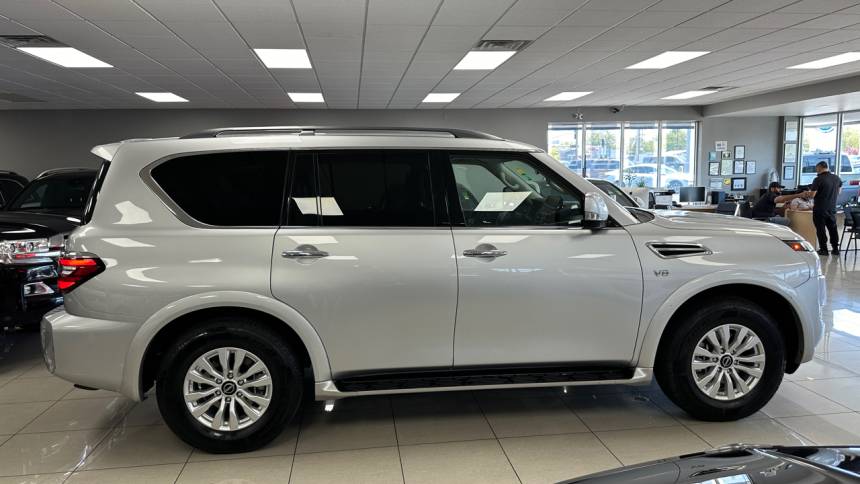 2021 nissan armada sv