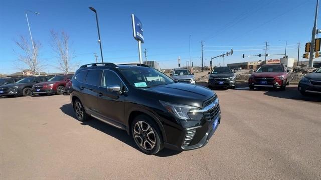2023 subaru ascent limited 7-passenger