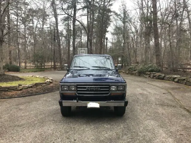 1988 fj62 land cruiser (calif truck no rust) excellent condition
