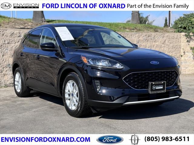 2020 ford escape se