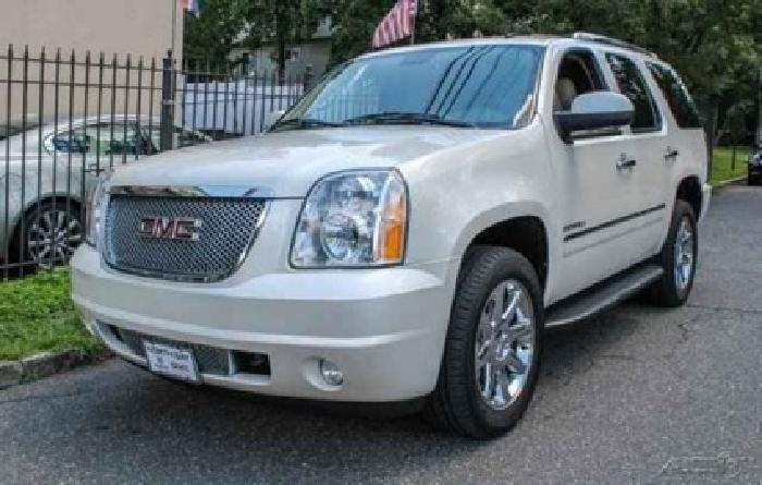 2011 gmc yukon denali in great neck, ny