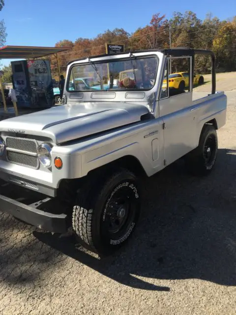 1967 nissan patrol
