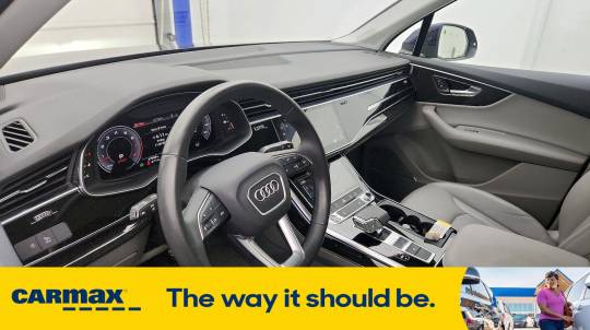 2022 Audi Q7