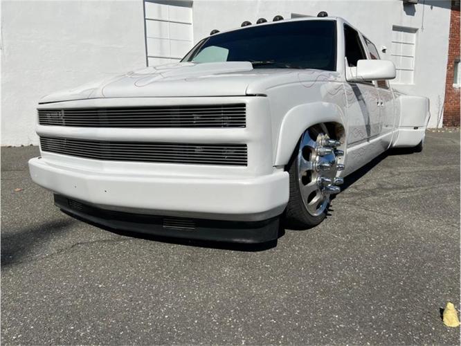 1993 gmc sierra in springfield, massachusetts