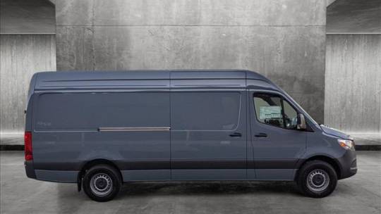 2025 Mercedes-Benz Sprinter