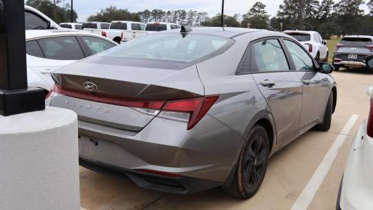 2023 Hyundai Elantra