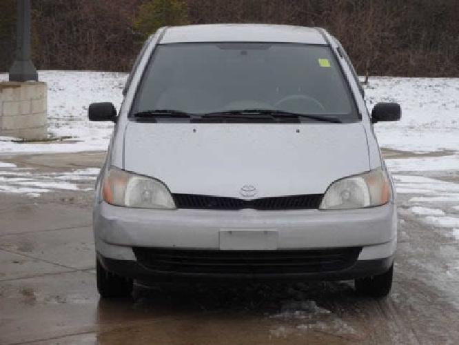 2000 toyota echo in centerville, oh