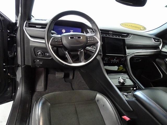 2022 jeep grand cherokee l laredo
