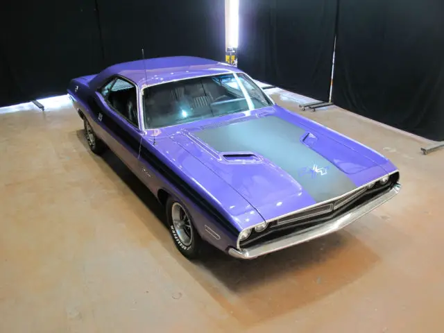 plumb crazy purple 1971 challenger !!!!!!!