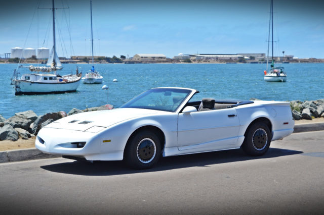 1992 pontiac firebird trans am 96,312 miles convertible 305 tpi auto