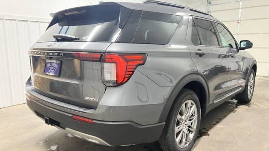 2025 Ford Explorer