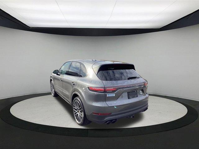 2019 porsche cayenne s