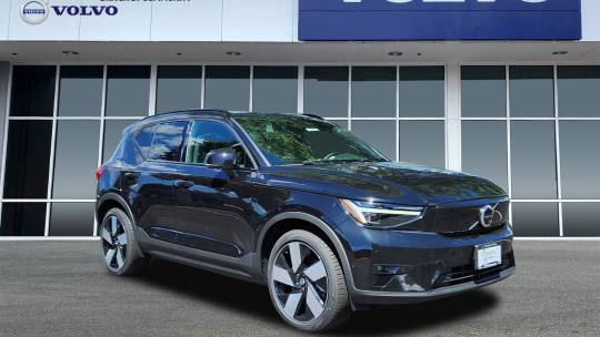 2024 Volvo XC40
