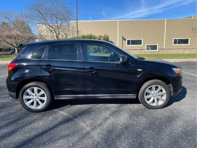 2013 mitsubishi outlander sport es