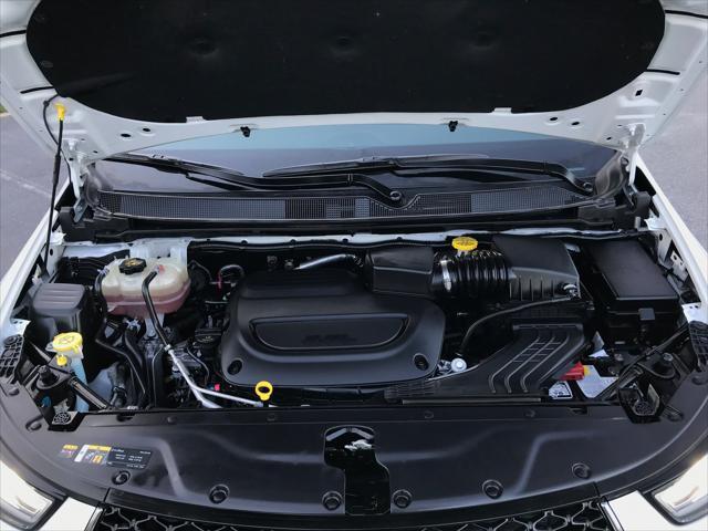 2022 chrysler pacifica limited