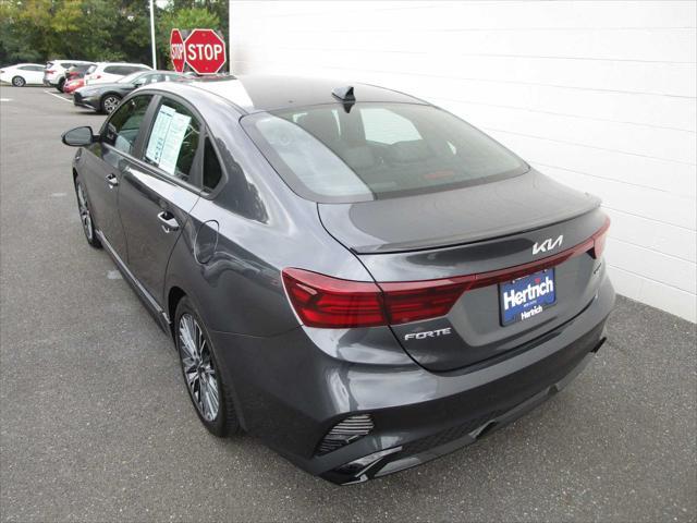 2023 kia forte gt-line