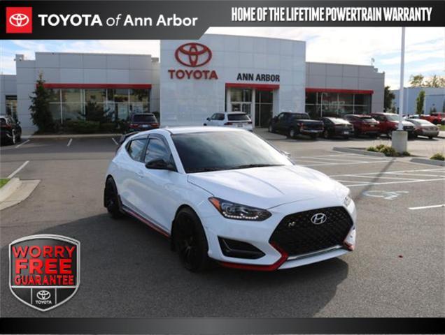 2022 hyundai veloster n base