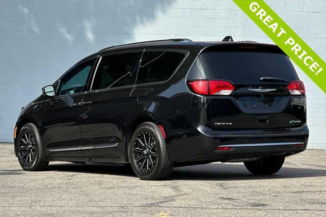 2017 chrysler pacifica hybrid platinum