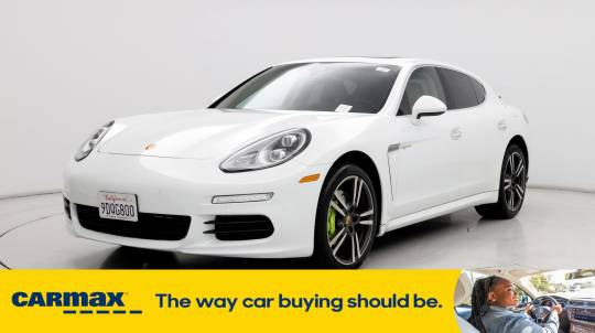 2016 Porsche Panamera