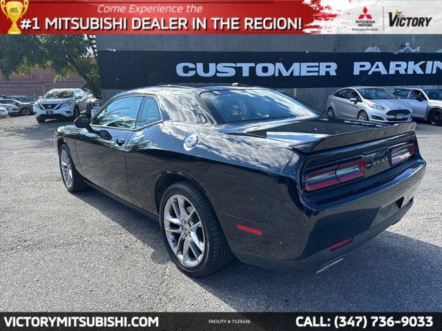 2022 dodge challenger gt