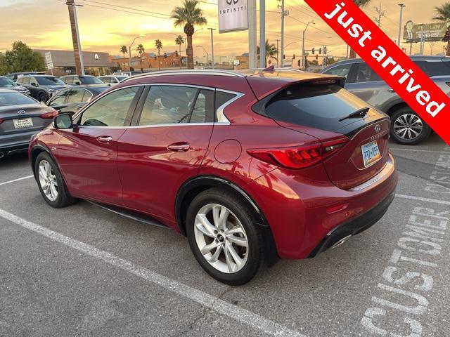 2019 infiniti qx30 essential