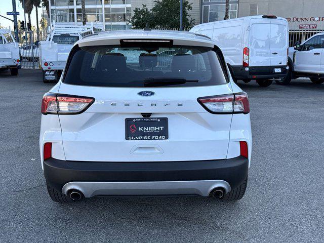 2022 ford escape s
