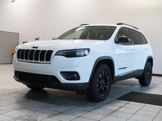 2023 jeep cherokee altitude lux