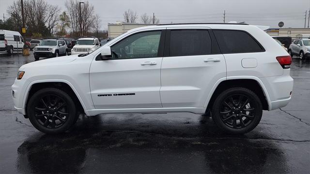 2020 jeep grand cherokee altitude