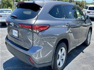 2021 Toyota Highlander le