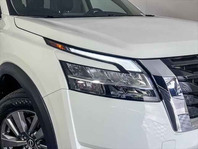 2022 nissan pathfinder sv 2wd