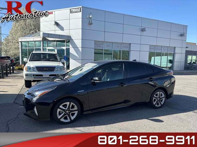 2018 toyota prius three