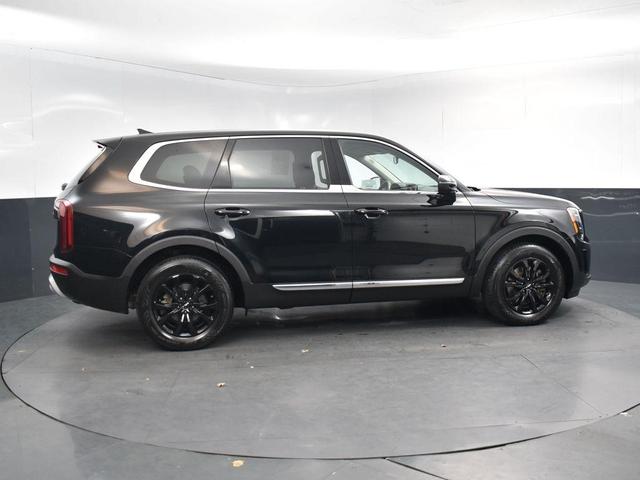 2022 kia telluride lx