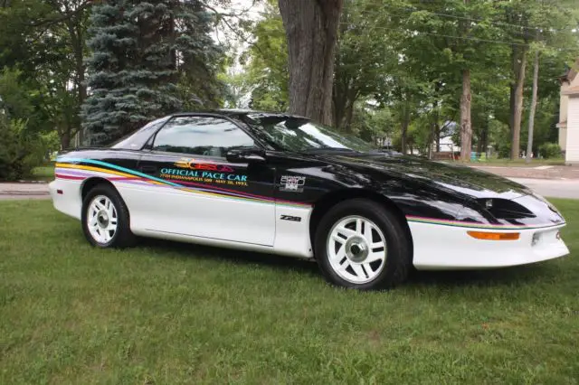 1993 camaro z28 pace car with 4,622 miles