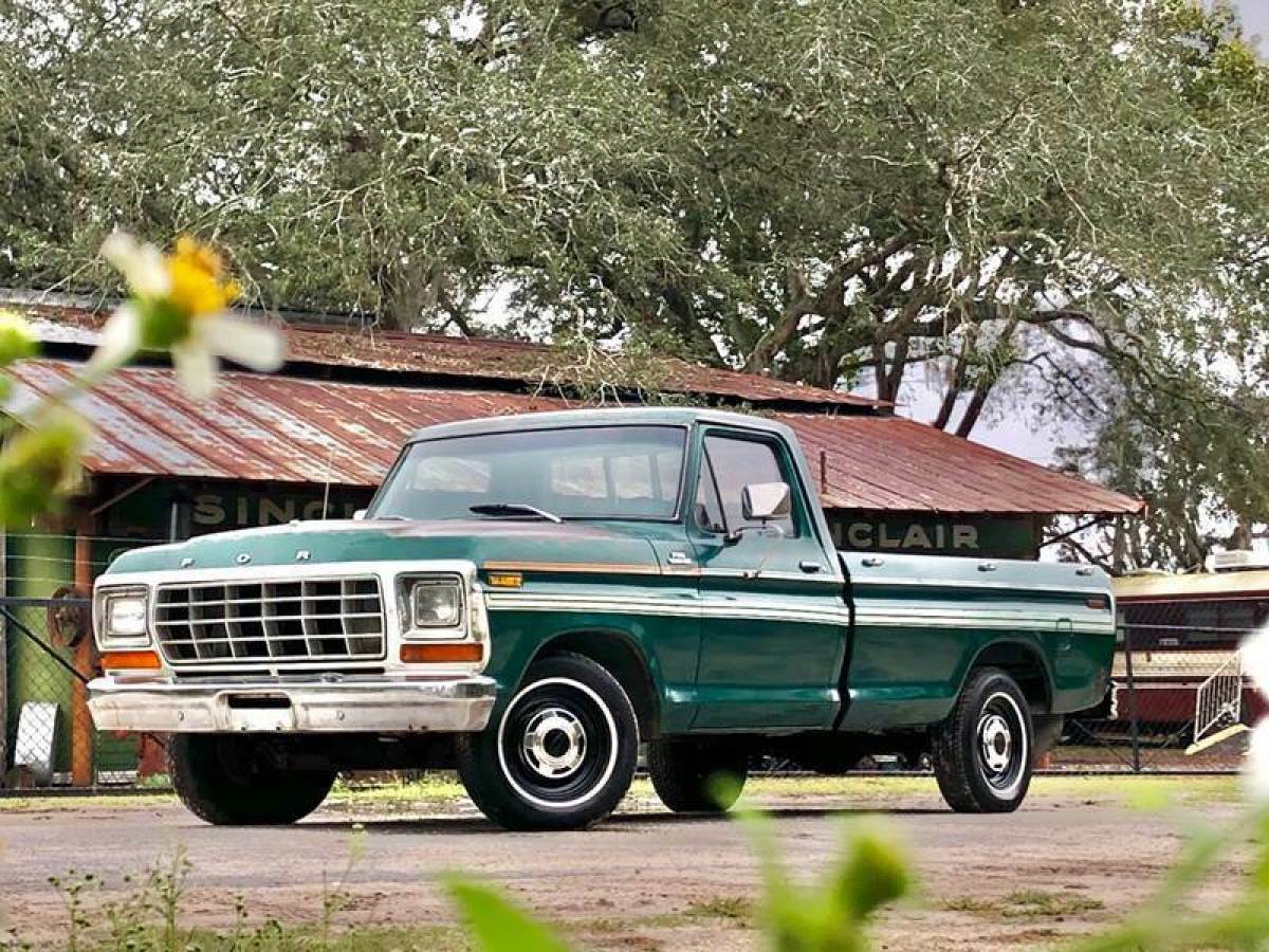 1979 ford f-100 custom explorer automatic v8 (unrestore)