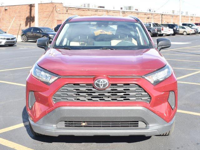 2020 toyota rav4 le