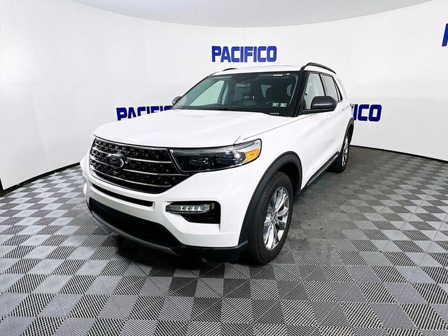 2021 ford explorer xlt
