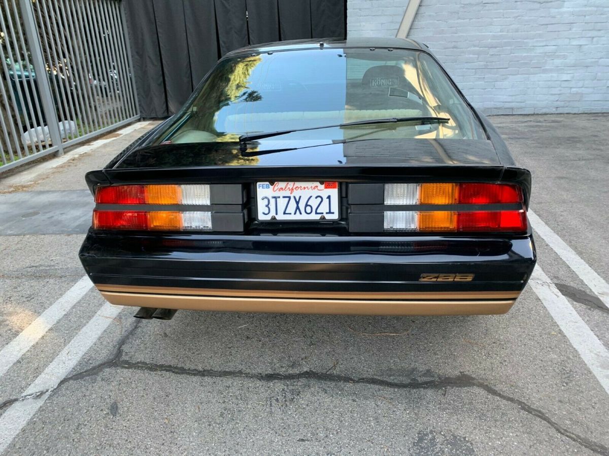 1982 chevrolet camaro z28 2dr coupe